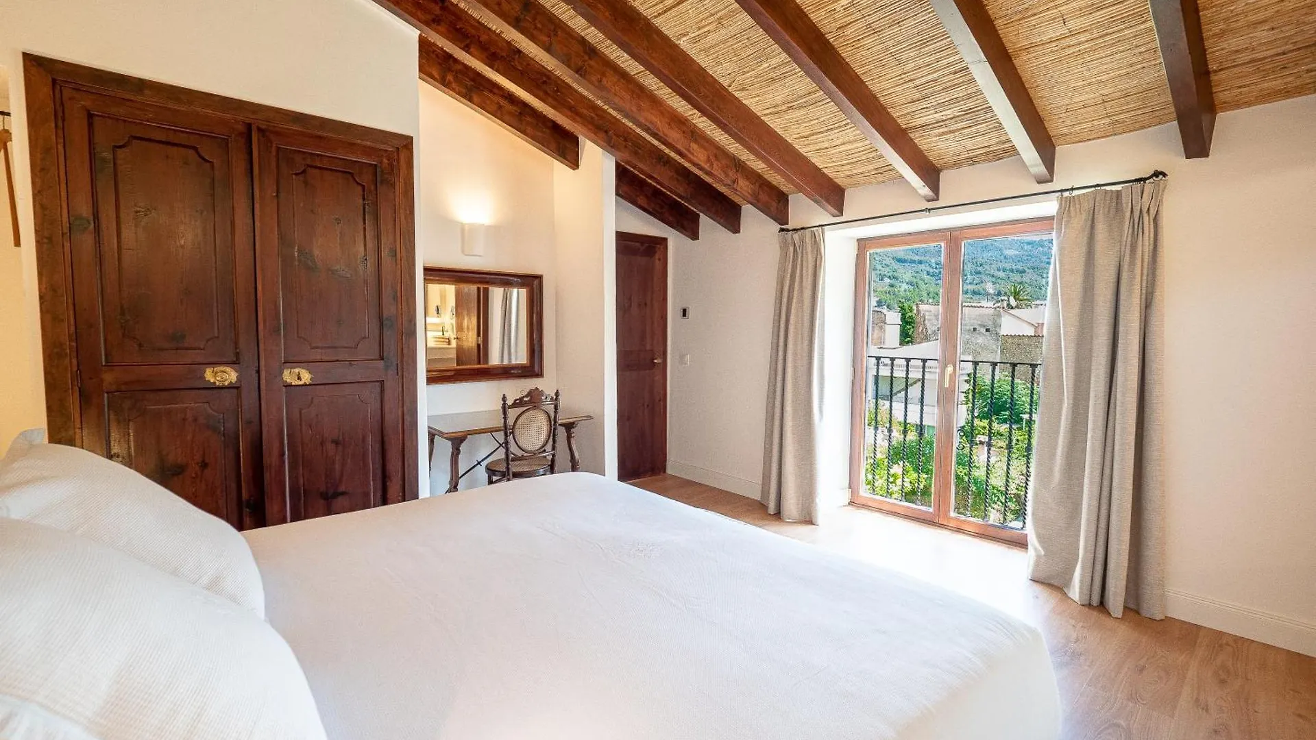 Ca'N Puig De Soller Aparthotel